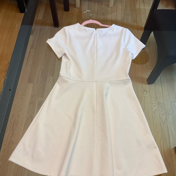 NWT BCBGMaxAzria Chic White Mini Dress - Picture 11 of 12